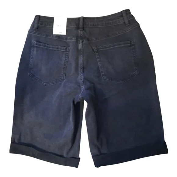 Nwt Time and Tru Black  Denim Shorts Size 10 - Picture 2 of 9